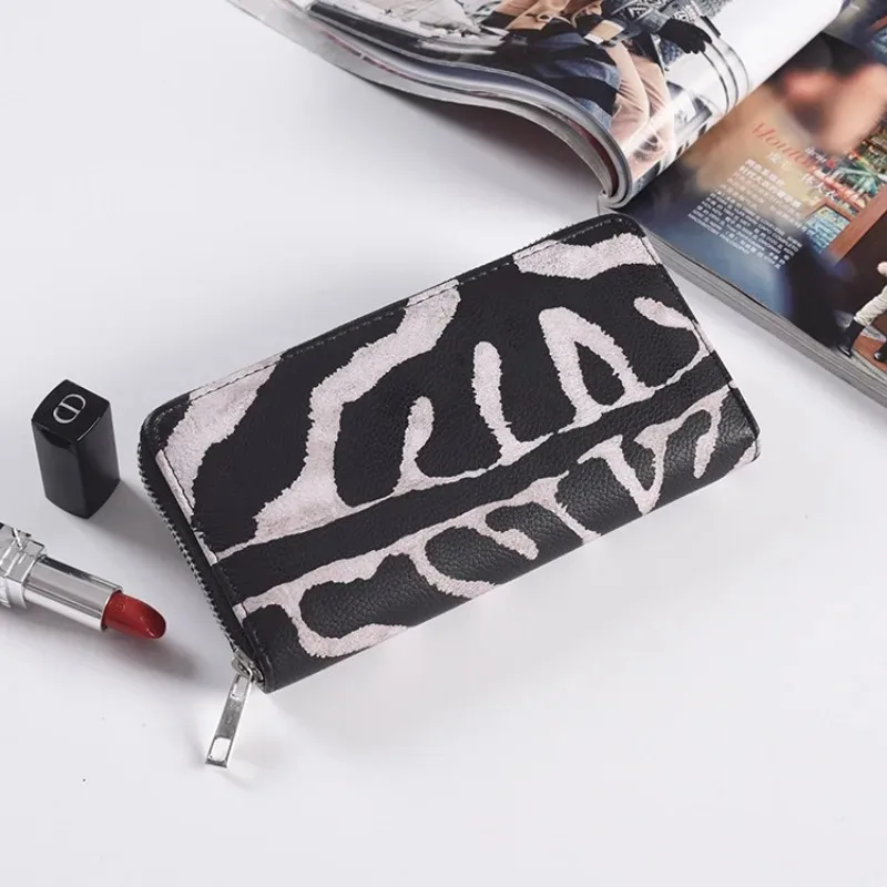 

PU Leather Women Wallet Classic Leopard Animal Print Long Wallets Female Cards Holder Clutch Bag Fashion Ladies Purses