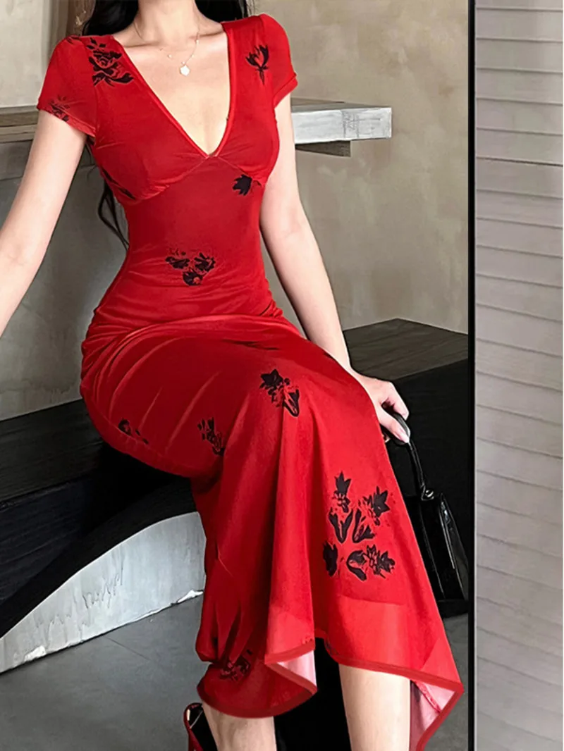 Feminine Charm Red V-neck Dress Elegant For Women's 2024 Summer New Slimming Elegance Long Dress Sweet Tops 2024 New 7PEO