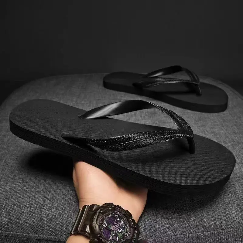 Summer Flip Flops, Men's and Women's Slippers, Anti Slip, Outdoor Soft Bottom, Wear-Resistant, Clip On Beach New Style