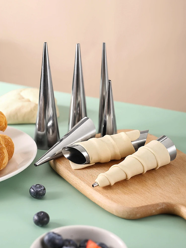 16Pcs Conical Tube Cone Roll Moulds Spiral Croissants Molds Cream Horn Mould Pastry Mold Cookie Dessert Kitchen Baking Tool