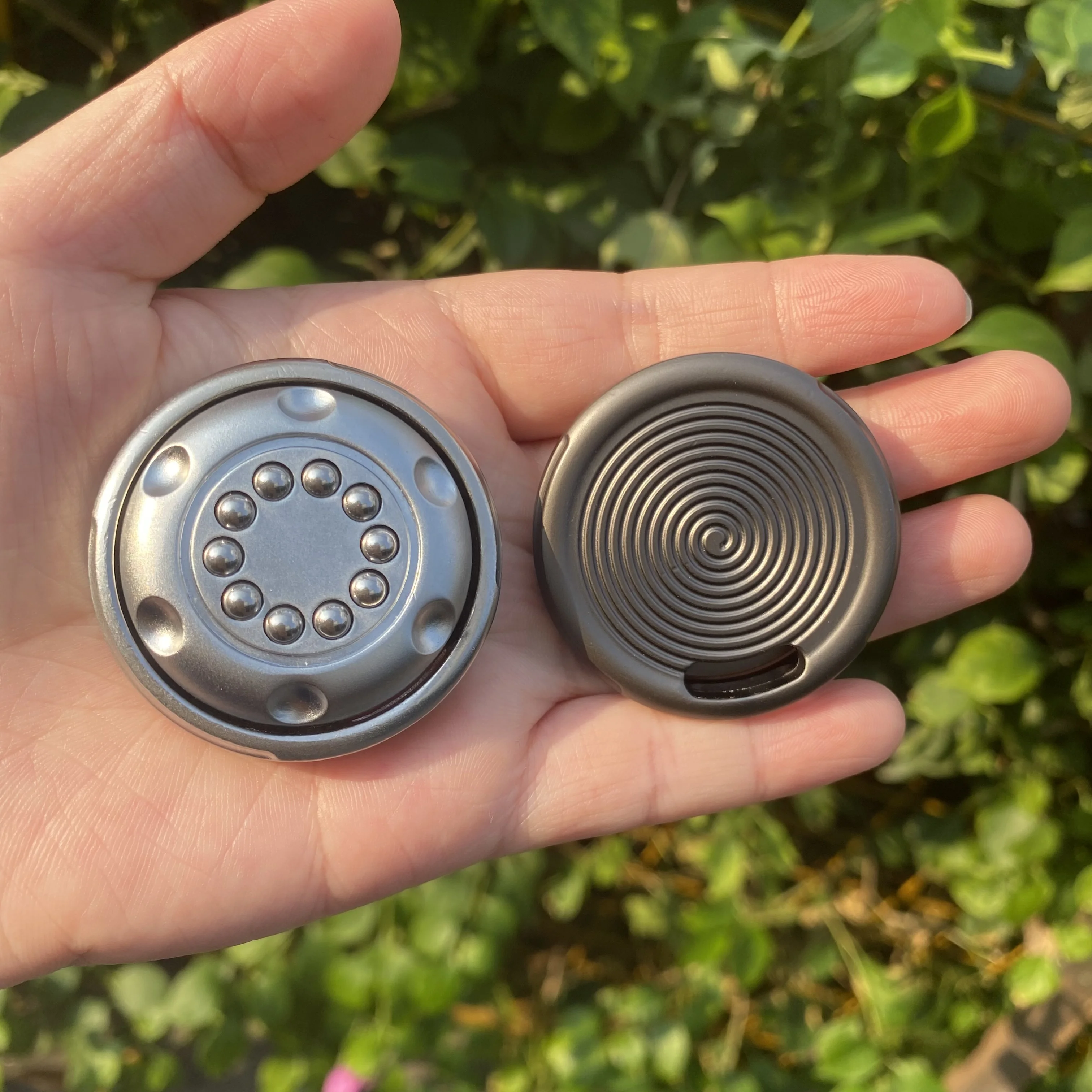 Deslizador de Metal UFO EDC Fidget, deslizador de Metal con platillo volador de monedas, juguetes de oficina Fidget, escritorio de Metal magnético EDC, juguete antiestrés para adultos