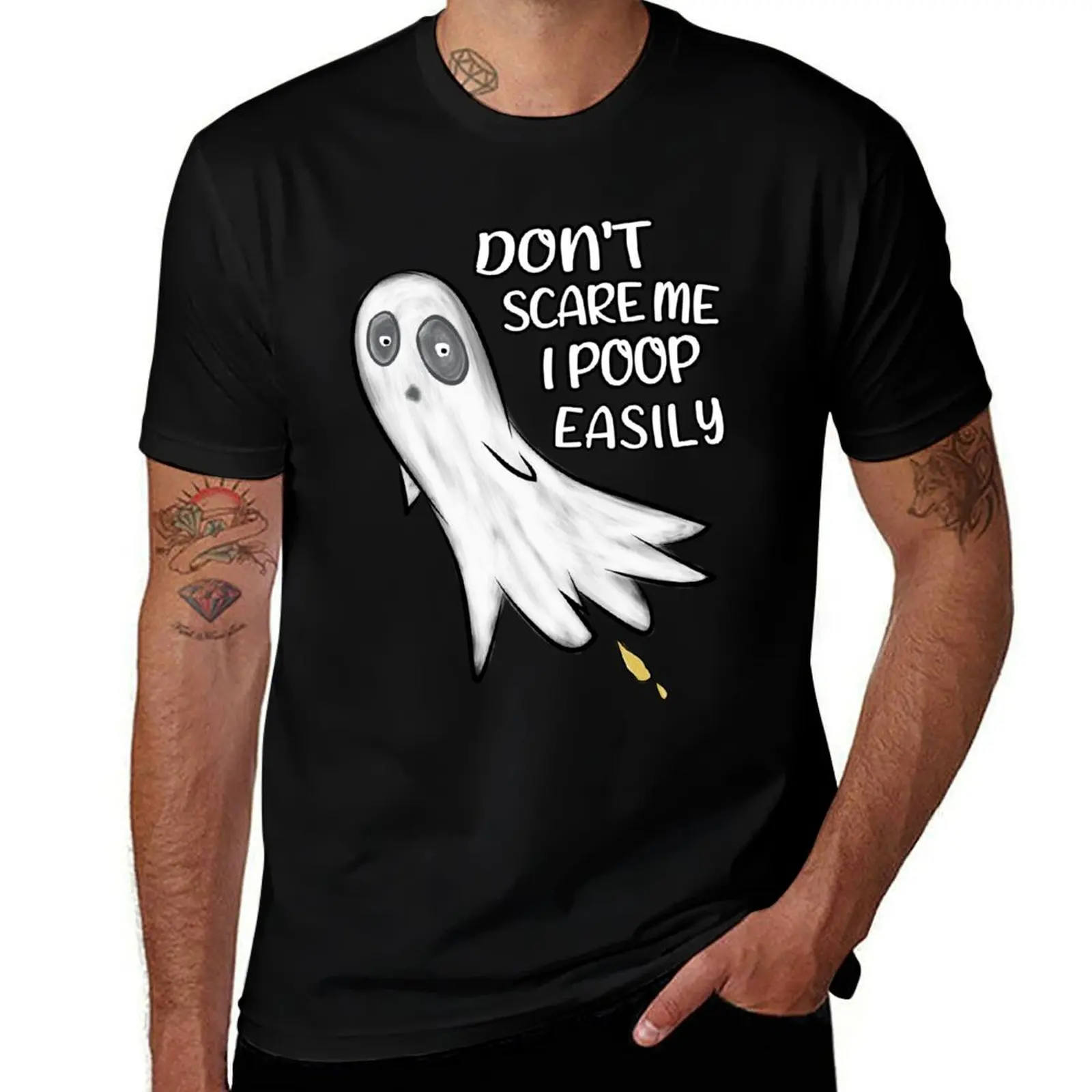 Don't Scare Me I Poop Easily Funny Halloween Ghost Pooping T-Shirt Labor Work Casual T-Shirt