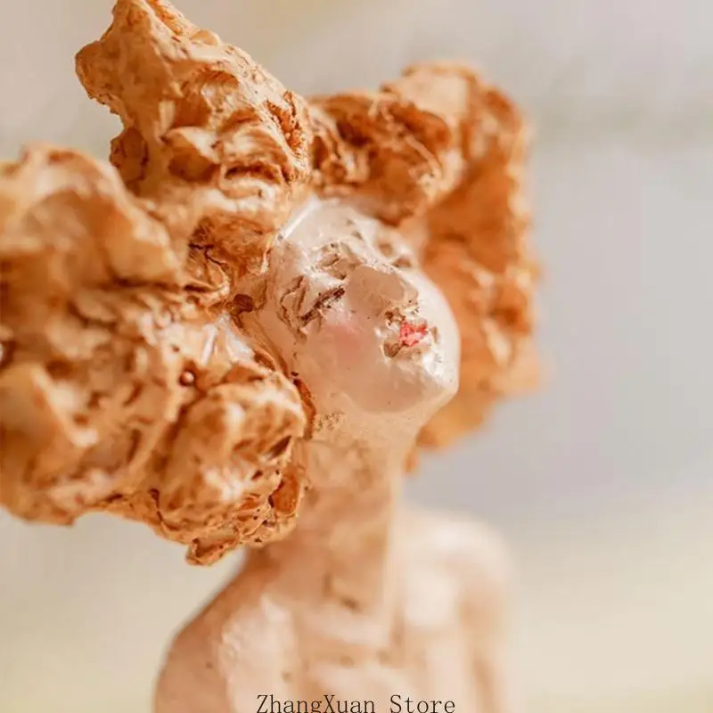 Resin Sitting Girl Figurine for Home Decors, Seated Tabletop Sculpture Accent for Bedroom Dresser and Entryway Display 3XUF
