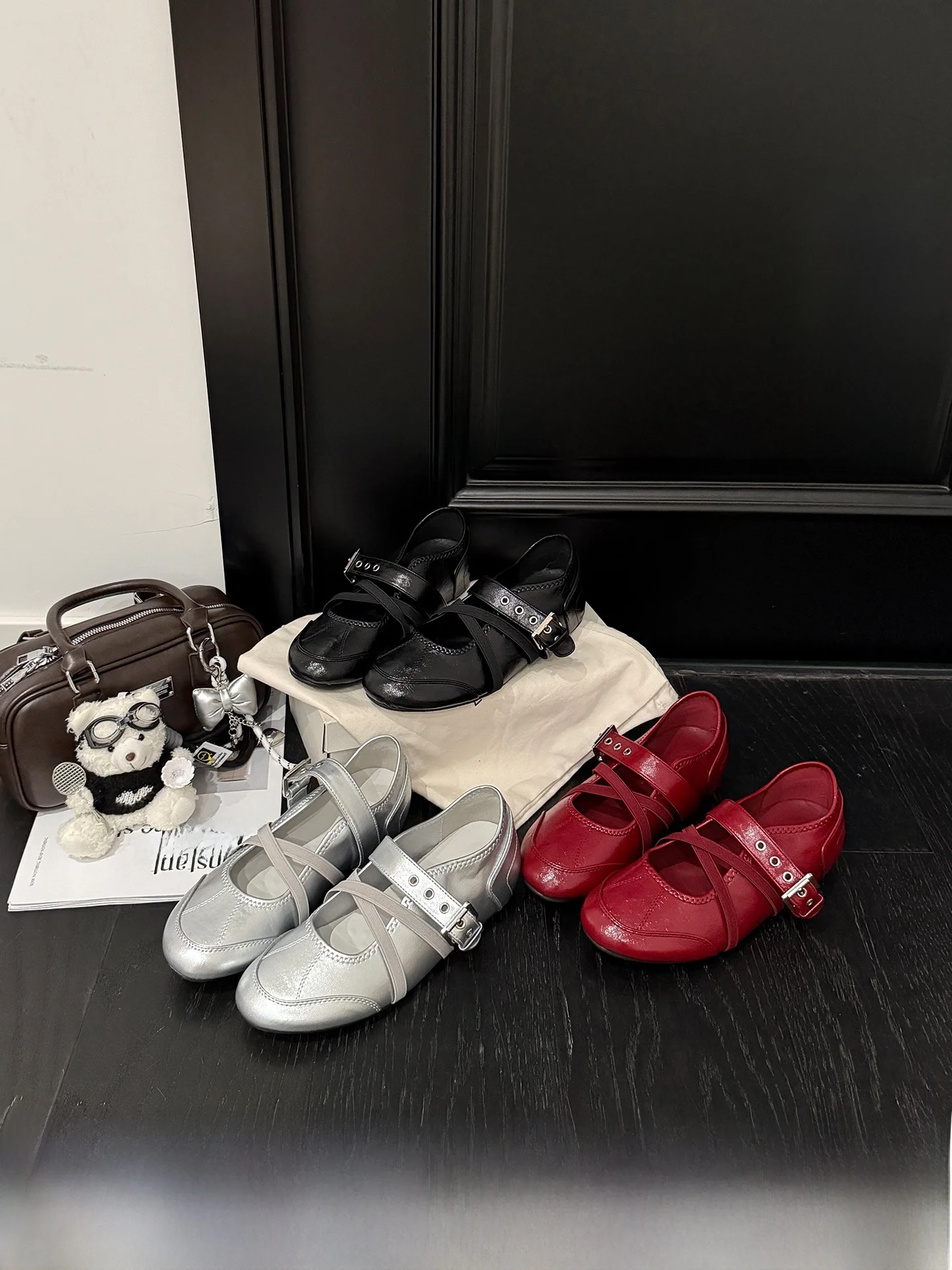 retro-style-ballet-flat-shoes-women's-new-2025-cross-buckle-strap-inner-heightening-mary-janes-leather-version-slip-on-shoes