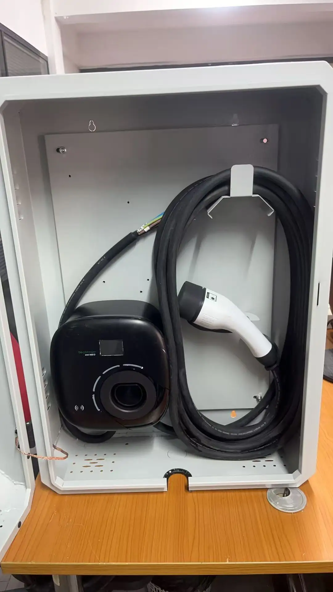 Custom EV Charger Enclosure and Accessories with Solar Fan Manufacturer for Outdoor Protection