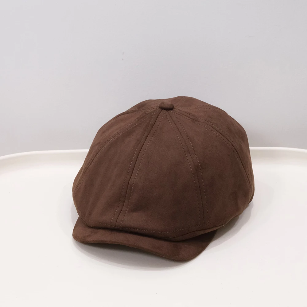 Simple retro style, matte finish with soft texture of octagonal front hat, suitable for both winter and autumn, providing warmth