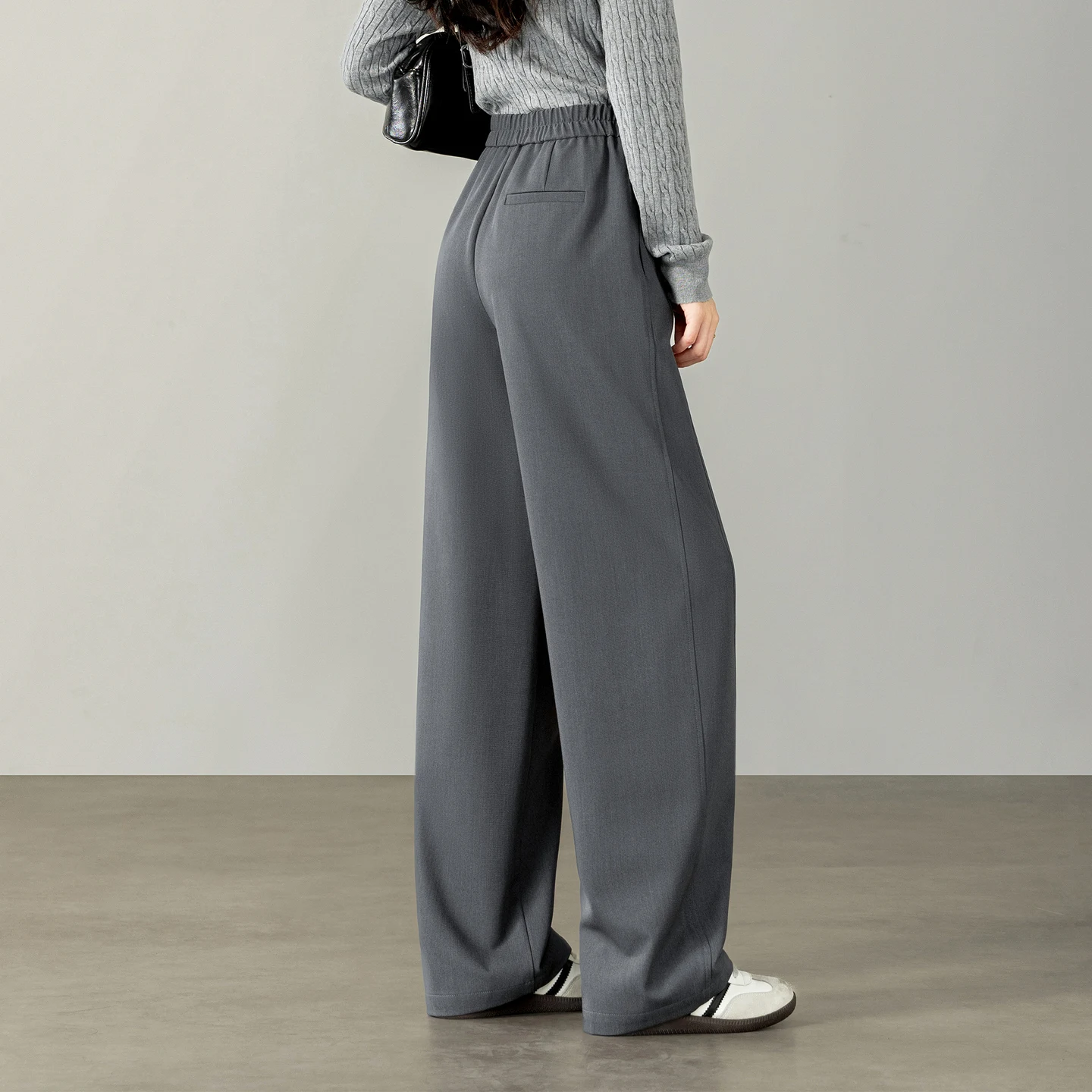 SENTUBILA Women Straight‑Leg Long Pants 2026 New Autumn Seam Detail Slim High‑Waist Tall‑Look Office Commuter Trousers 163KA7998