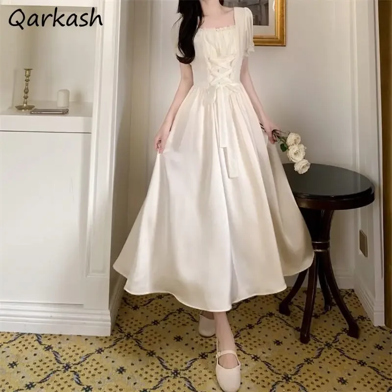 French Retro Dresses Women Square Collar Puff Sleeve Pleated Bandage Flattering Waist A-line Midi Princess Style Elegant Girls