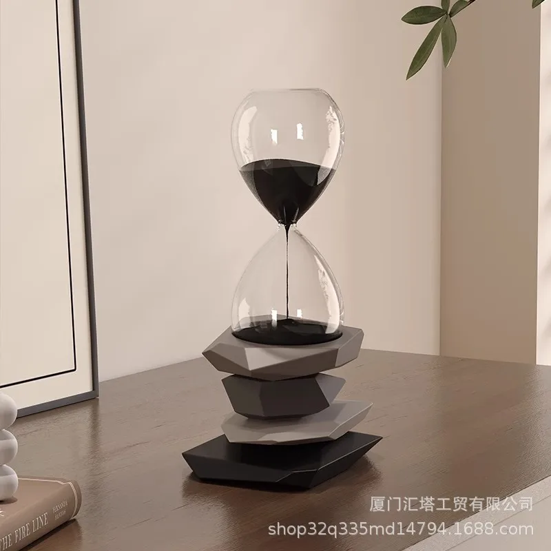 Hourglass ornaments come and go, which means good office workstation, emotional healing and decompression, home decoration,