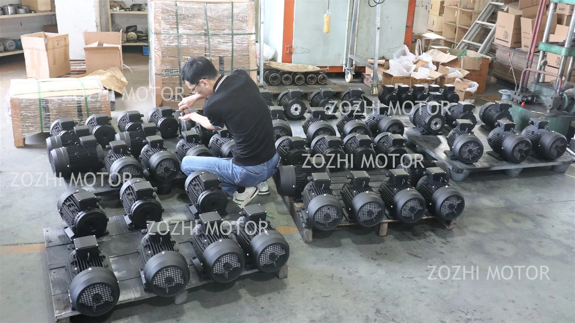 Motor de 5,5 kW con interpump AR Comet para hidrolimpiadoras