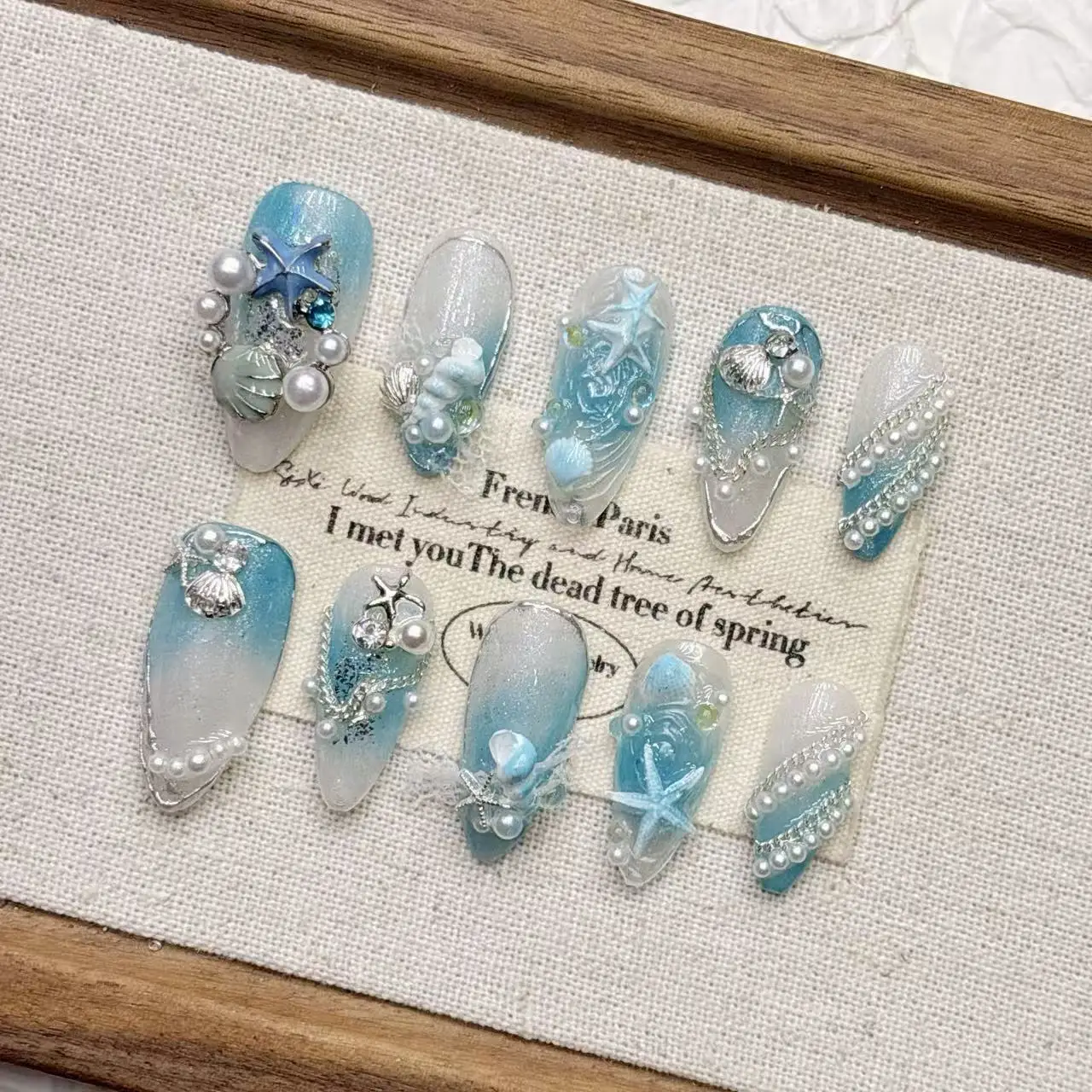 10Pcs Handmade Nails Blue Ocean Shells and JellyfishHeavy-Duty Light-Luxury Press-On NailsPerfect As A Gift for Girls