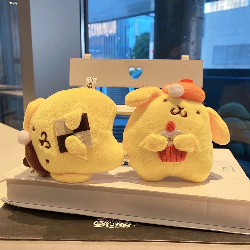

Cartoon Chubby Sanrio Pom Pom Purin Embracing Snowflake Plush Filled Keychain Couple Backpack Hanging Decoration Toy Gift