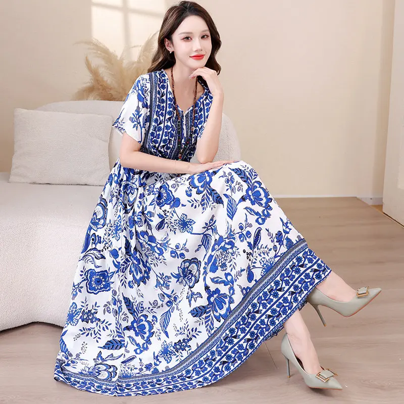 

New High-end Cotton Silk Dress for Spring and Summer Perfect for Beach Vacation Loose and Slimming Beach Dress