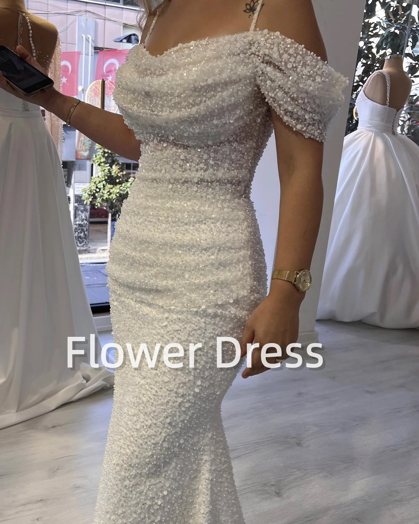 Luxurly Wedding Dresses Detachable Train Bridal Dress Off Shoulder Glitter Beaded Mermaid Wedding Gown Party Dress Customized