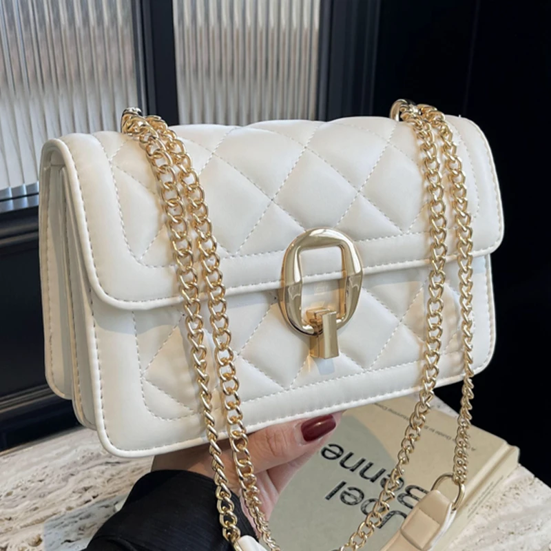 Korean version of minimalist casual women\'s 2024 summer new Lingge chain small square bag, fashionable niche crossbody bag