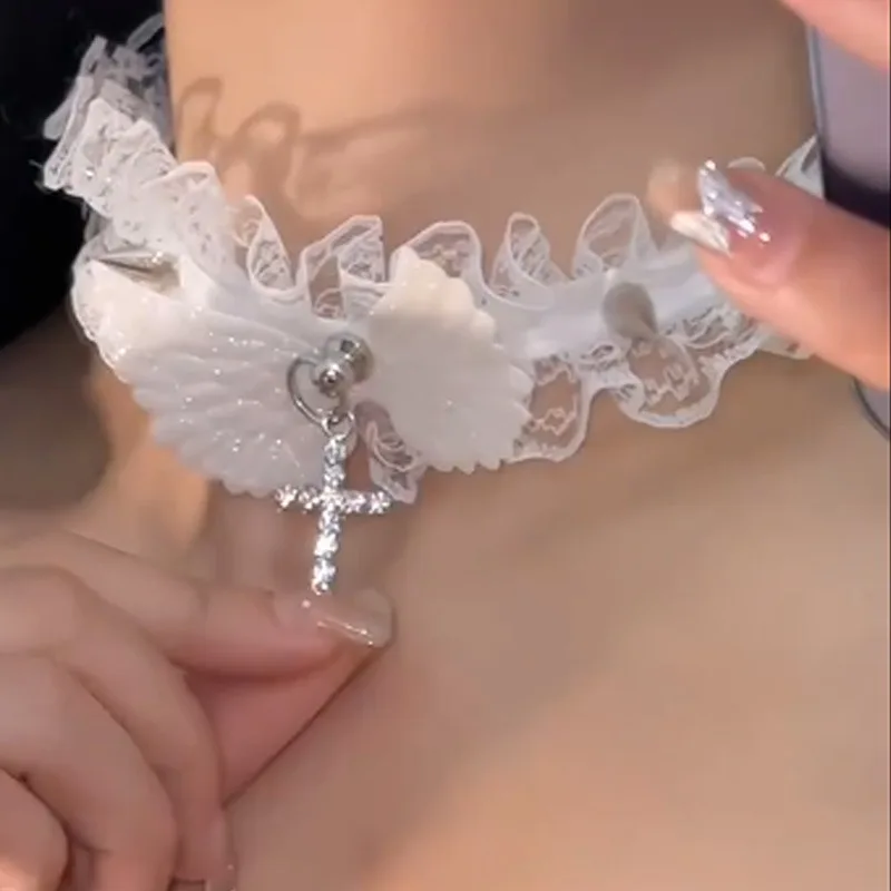 جديد الكورية الأبيض مطاطا المختنق الدانتيل قلادة القوطية الشرير بلينغ أجنحة الملاك الصليب القلائد لوليتا تأثيري أدوات مجوهرات الأزياء #2