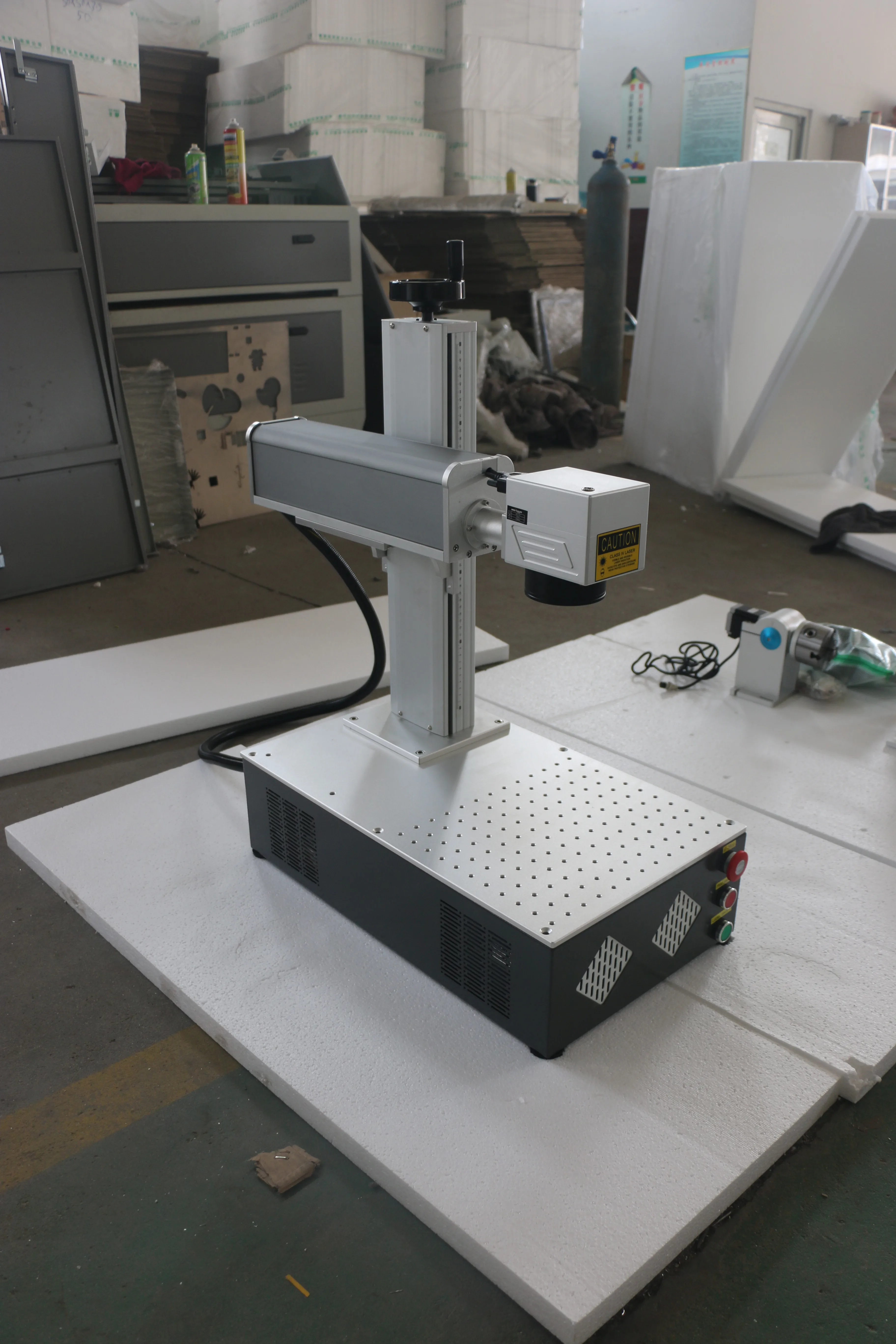 Mesin Pengukir Laser Raycus 30 - Desktop Laser Engraver ulasan dan harga