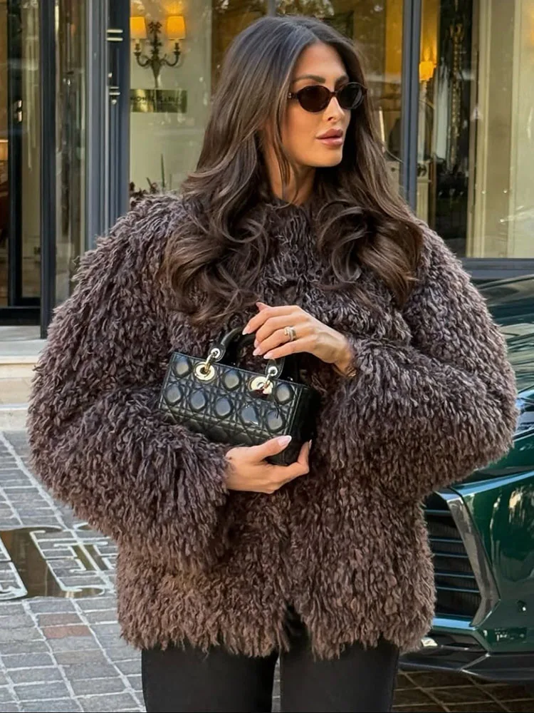 HH Moda Feminina de Inverno Versátil Quente Jaqueta com Efeito de Pele Sintética Temperamento Feminino Botão Coberto High Street Casual Casaco Curto