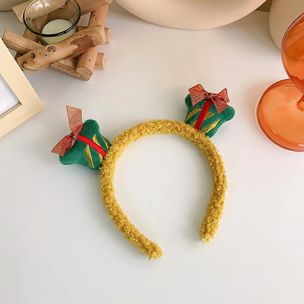 Christmas Headband Female Cute Plush Elk Hair Hoop Headtop Deer Antlers Head Hoop Gingerbread Man Face Wash Hair Hairpin