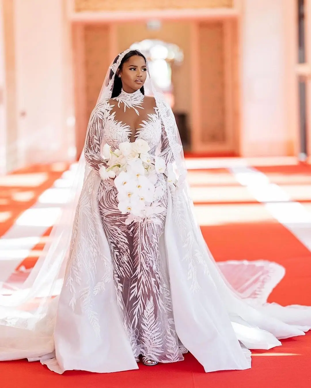 Vestidos de novia africanos de talla grande, de cuello alto Vestido de novia, ilusión hecha a medida, bordado con sobrefalda