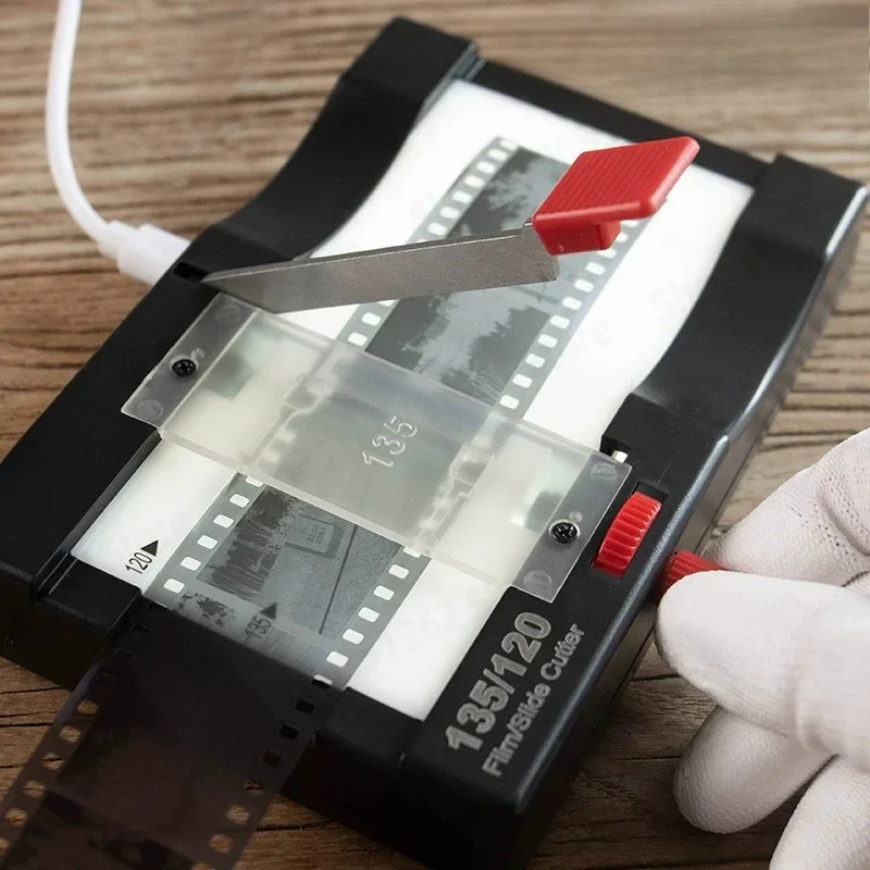135 Film Cutter  Trimmer Negative Slicing Tool for Color & B&W Film Film Viewing Cutting Device/35mm