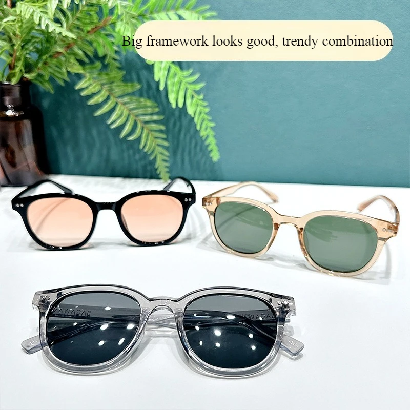 

Men's and women's sunglasses with retro fashion, hiking, tourism, and beach UV protection and sun shading functions