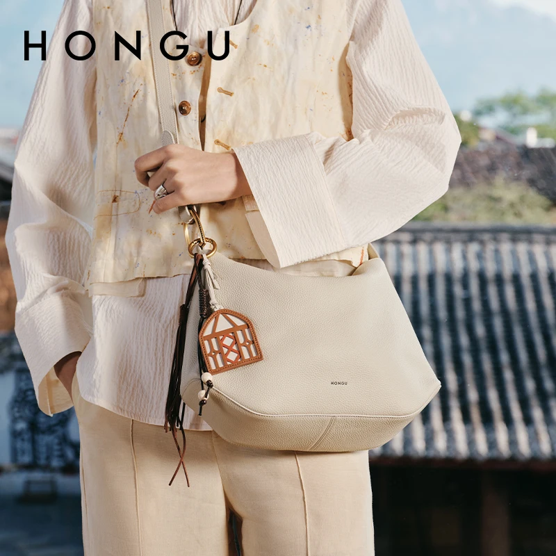 

HONGU Woman Shoulder Bag Luxury Minimal Beige Tassels Pendant Underarm Bag Casual Large Capacity Korean Popular Bag H5156944