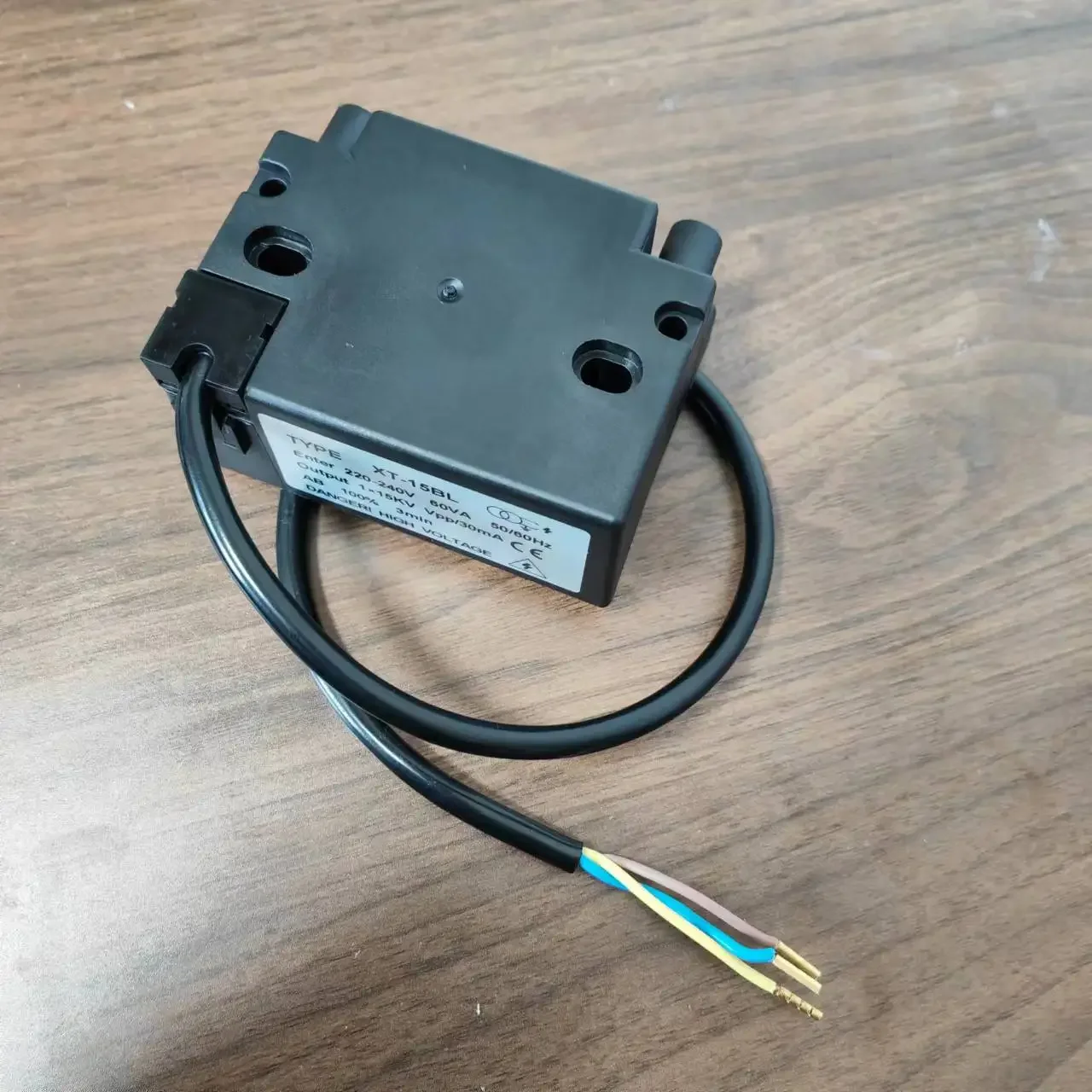 Gas Ignition Transformer One Output Electrode Hole For Gas Burner Promotion