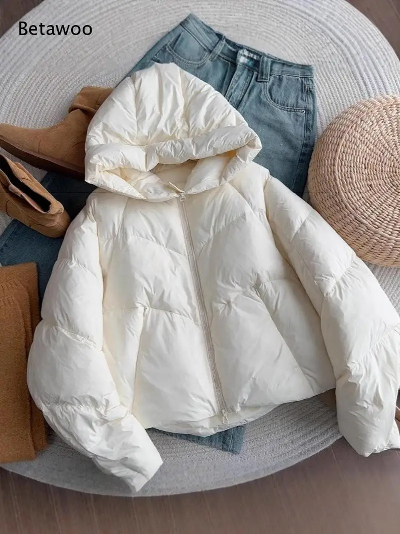 White Hooded Cropped Puffer Jacket with Quilted Texture for Casual Winter Wear