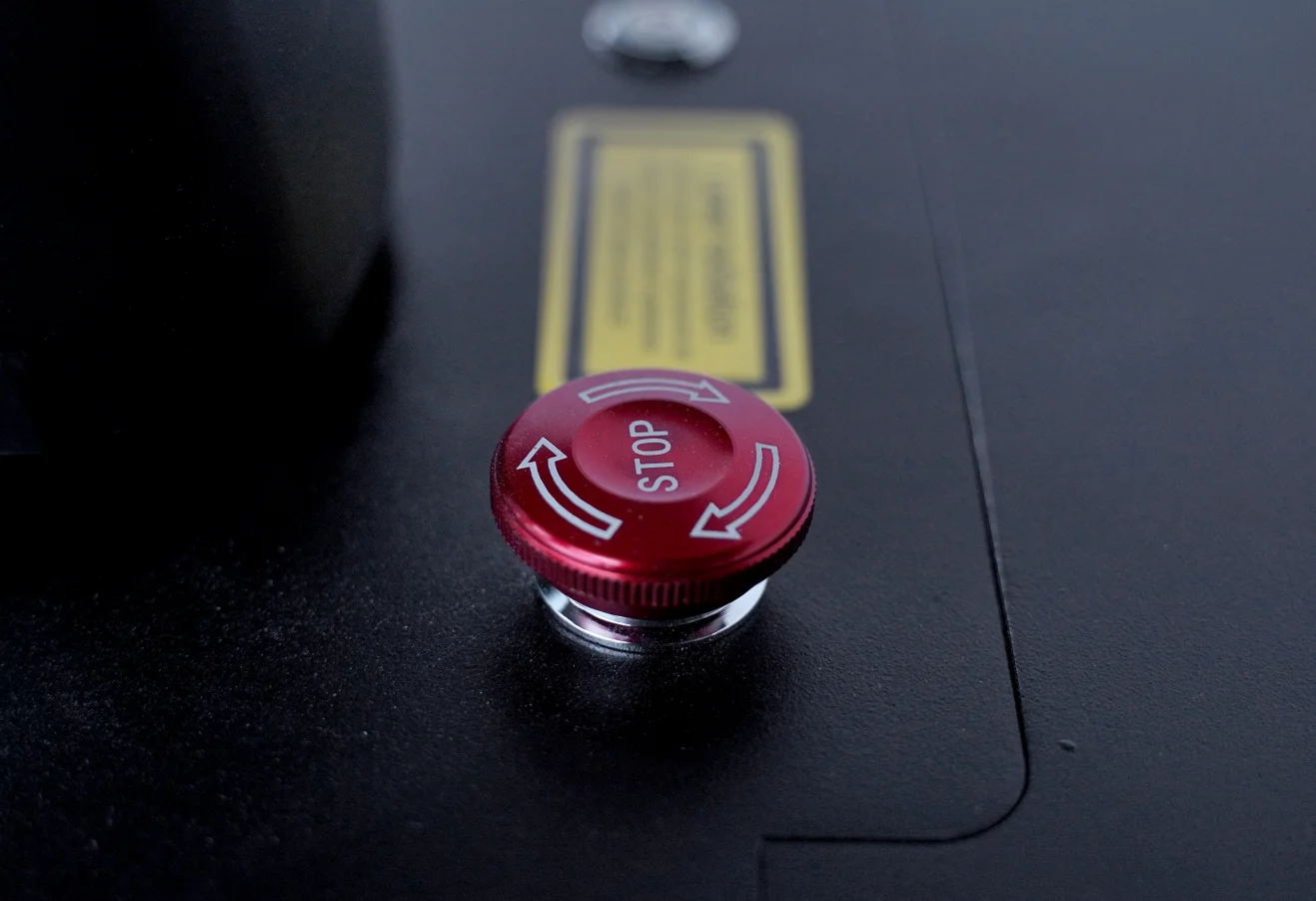 MAXWAVE 1000W Superior Quality Handheld Laser Welding Machine