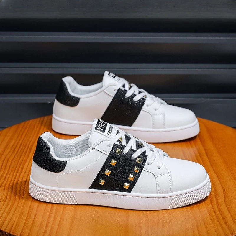 Glitter Sequin Casual Shoes for Man Casual Sneaker Rivets Skateboard Shoes Designer Luxury Trainers for Man