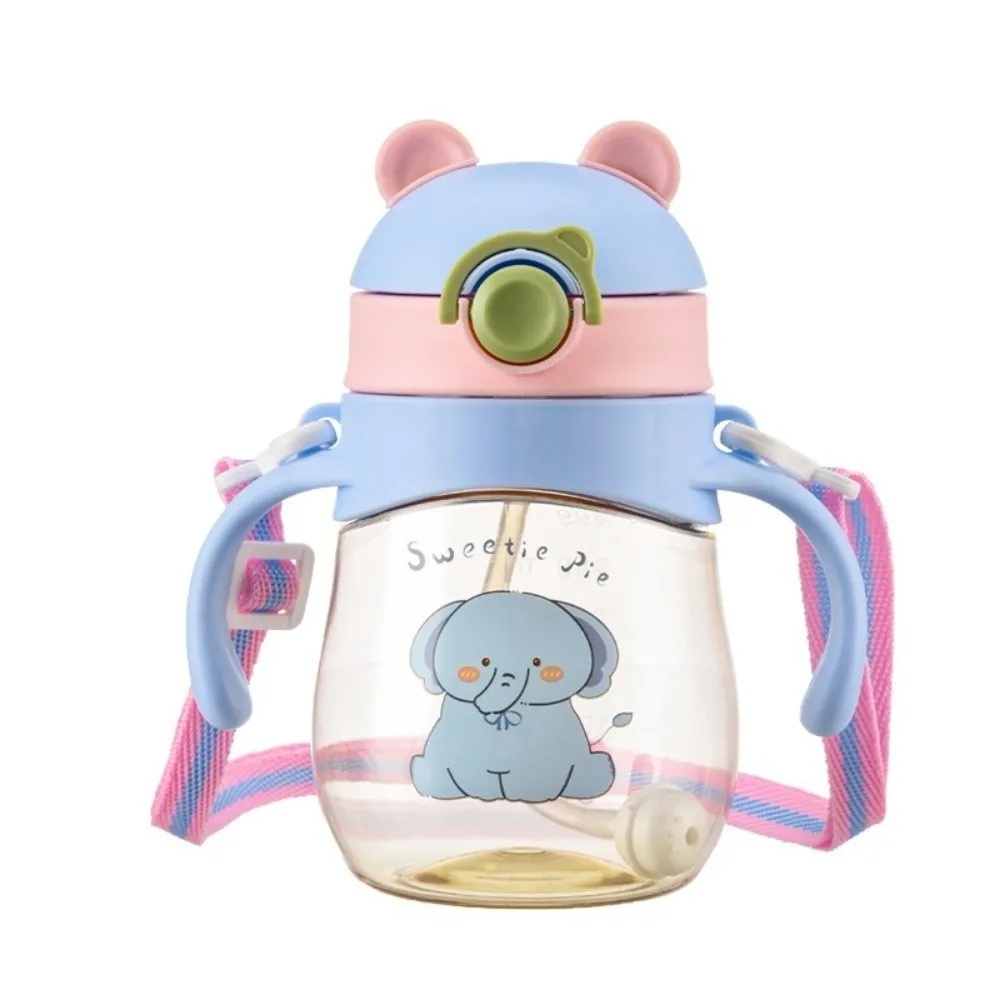 Cute Anti-Choking Drinking Cup Gravity Ball with Straw Feeding Bottle with Handle Wide Caliber Water Bottle