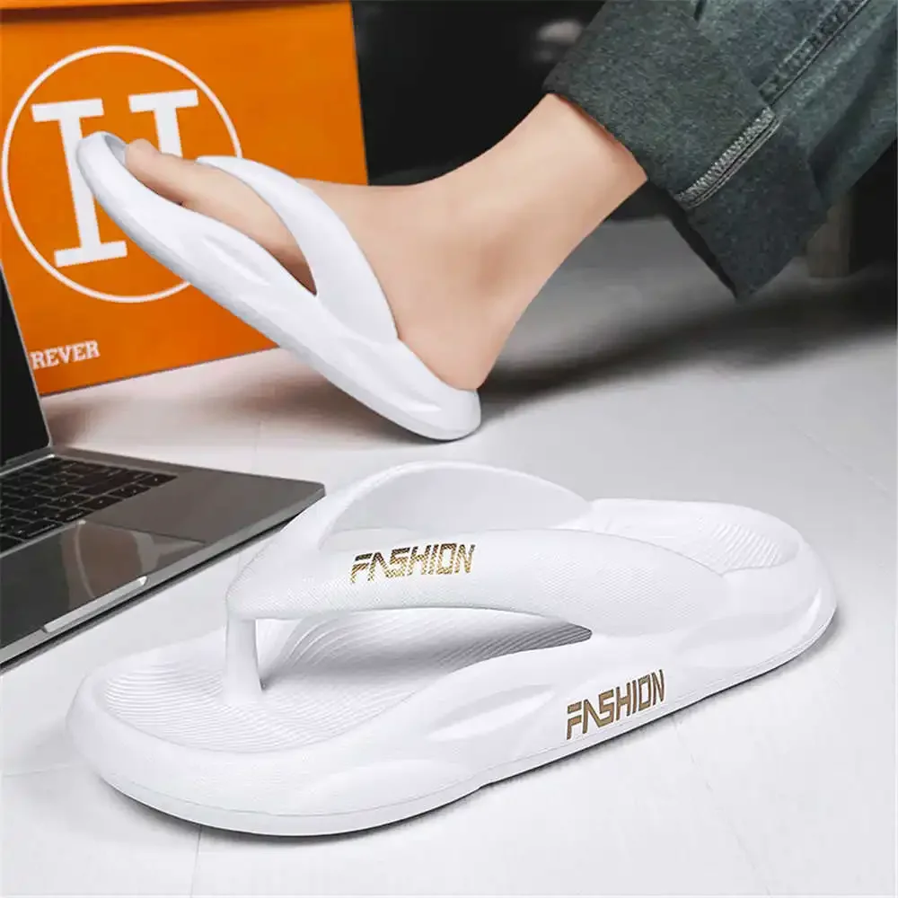 Shiatsu Nonslip Hawaiian Sandal Funny Man House Slippers Shoes White Man Sports Sneakers Sheos Best Selling Top Luxury