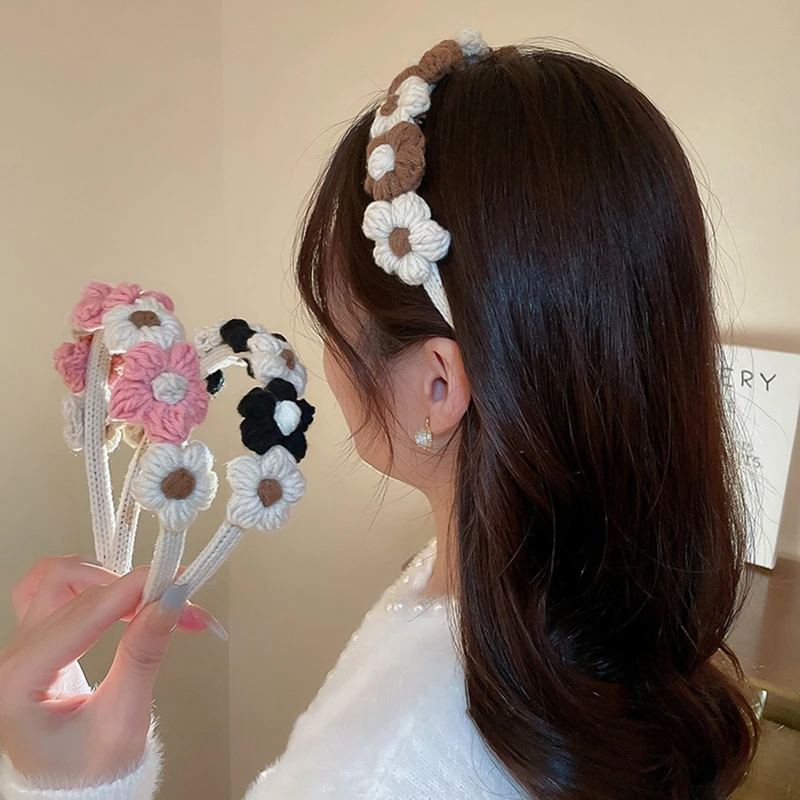 

Sweet Colorful Flowers Wool Knitted Hair Band for Women Winter Fashion Headband Handmade Hairband Girls Hair Accessories