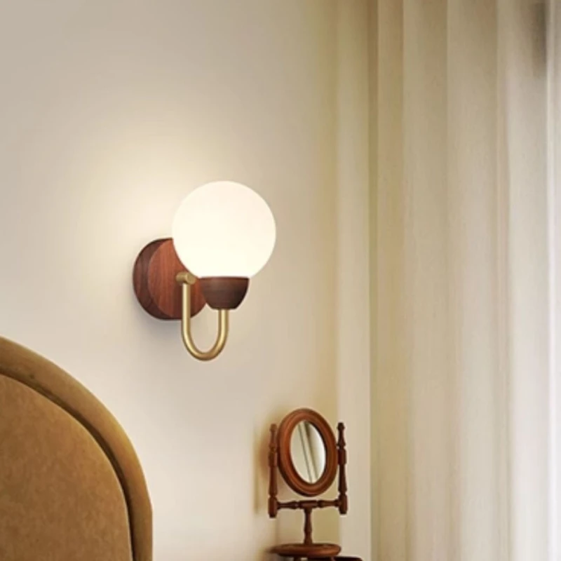 Middle Ages Retro Wall Lamp Minimalist Acrylic Ball LED Sconces Bedroom Bedside Living Room Study Corridor Eye Protection Lights