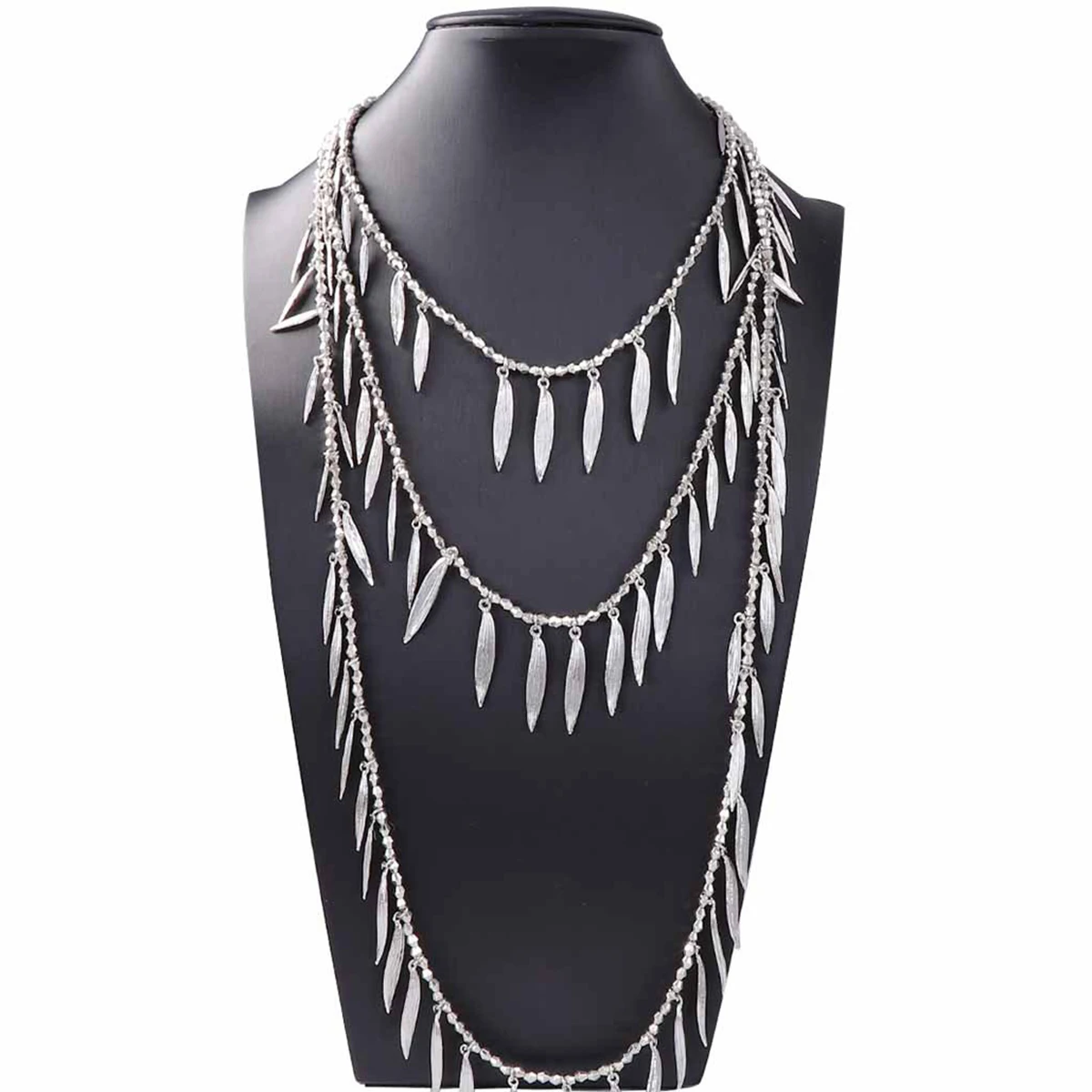 

ZAA Personality Beaded Splicing Alloy Feather Leaves Charm Necklace for Women Holiday Party Jewelry Neck Accessories