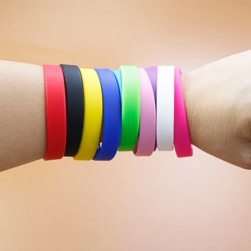 20 STÜCK/LOS Großhandel Silikon-Gummi-Armband Flexibles Armband Sportliches Freizeitarmband Silikon-Handgelenkband – Detail 5