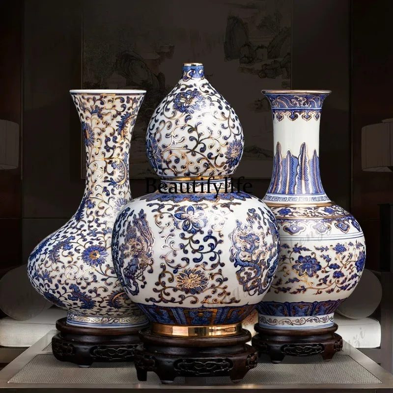 A74 Jingdezhen ceramics antique blue and white porcelain hand-painted gold-painted Chinese-style bogu frame decorative ornament