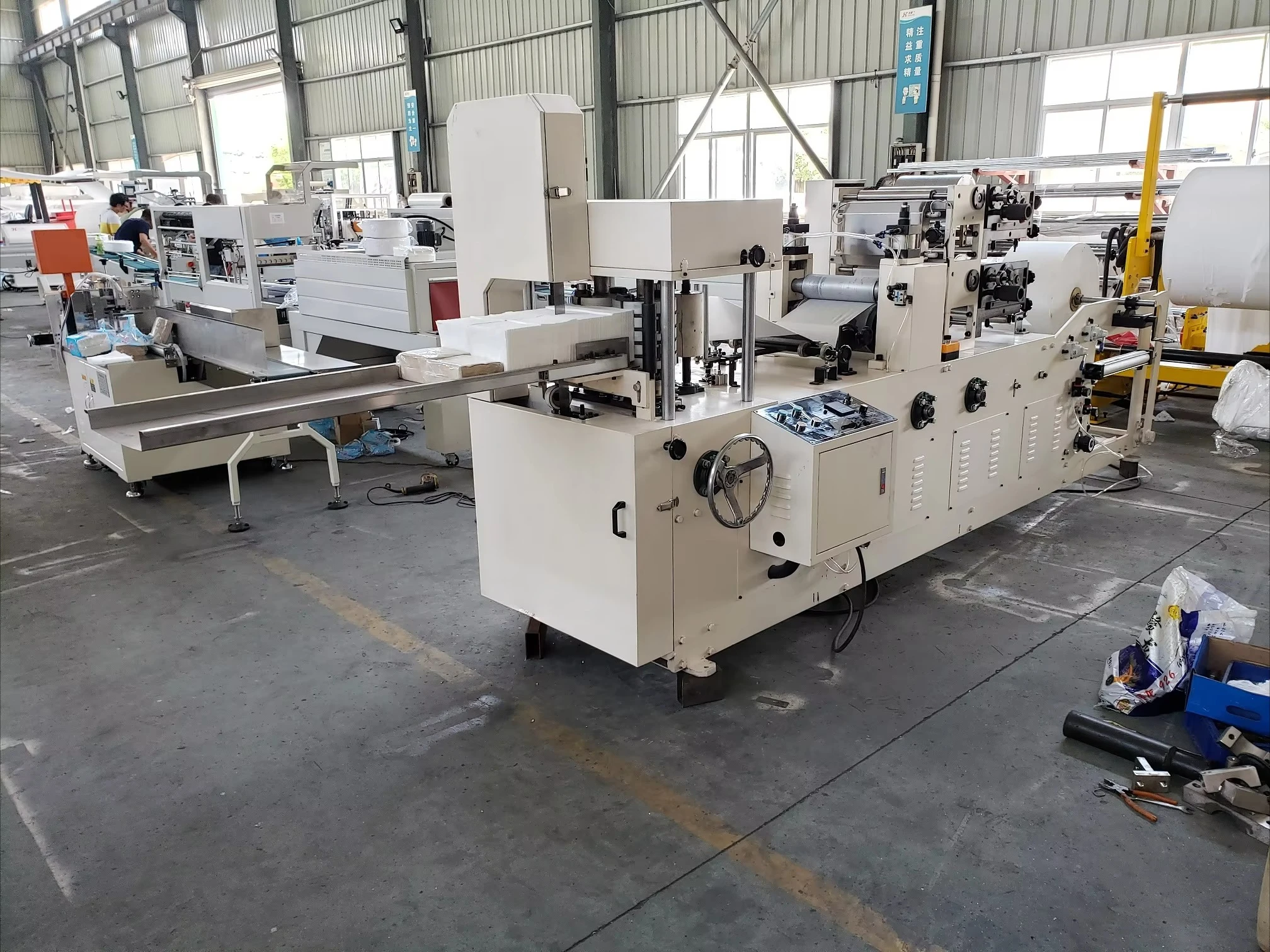 Low Cost Fully Automatic Small Tissue Paper Napkins Printing Making Machine Equipment