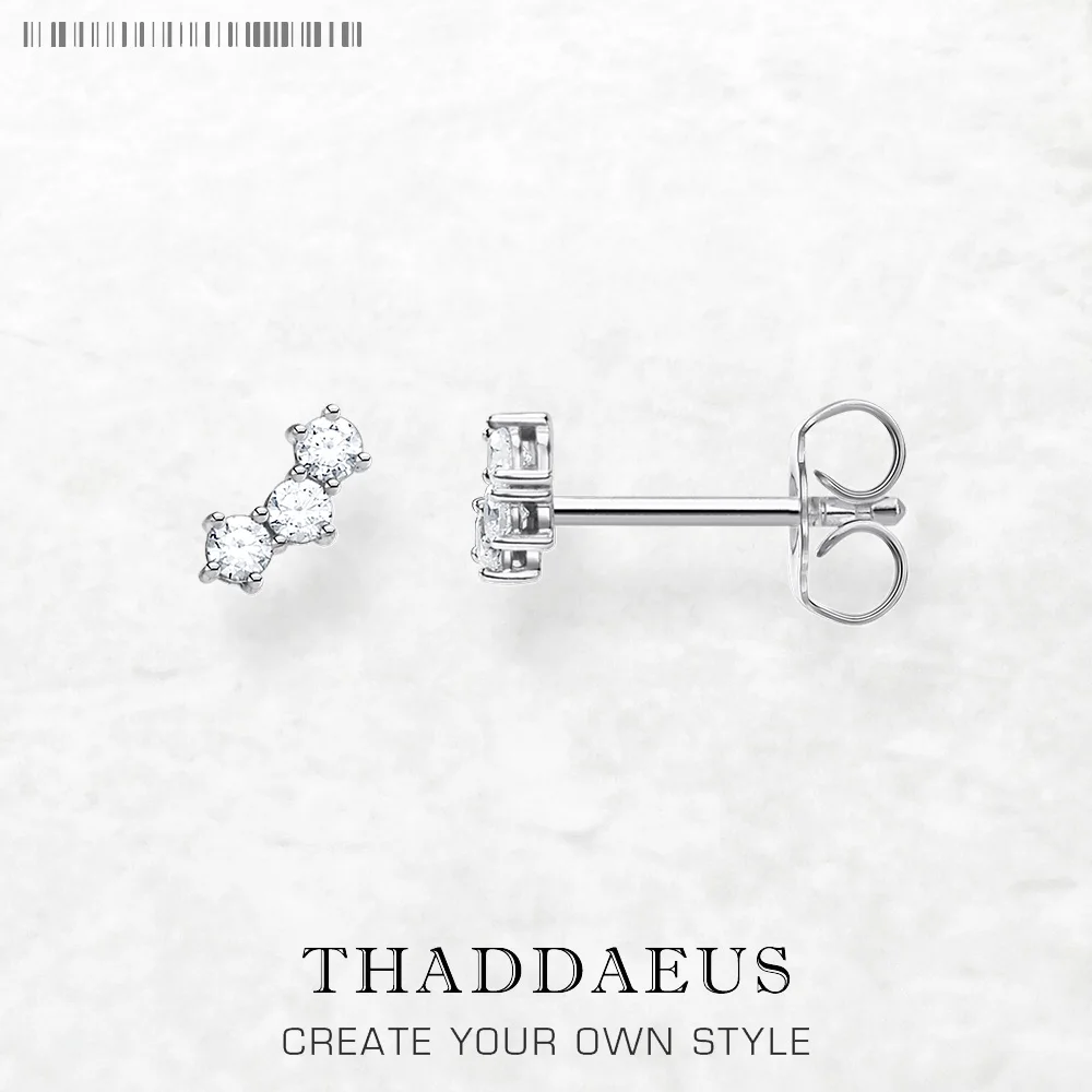 

Dazzling White Zircon Ear Studs Europe Classic Jewerly For Women New Gift In Pure 925 Sterling Silver