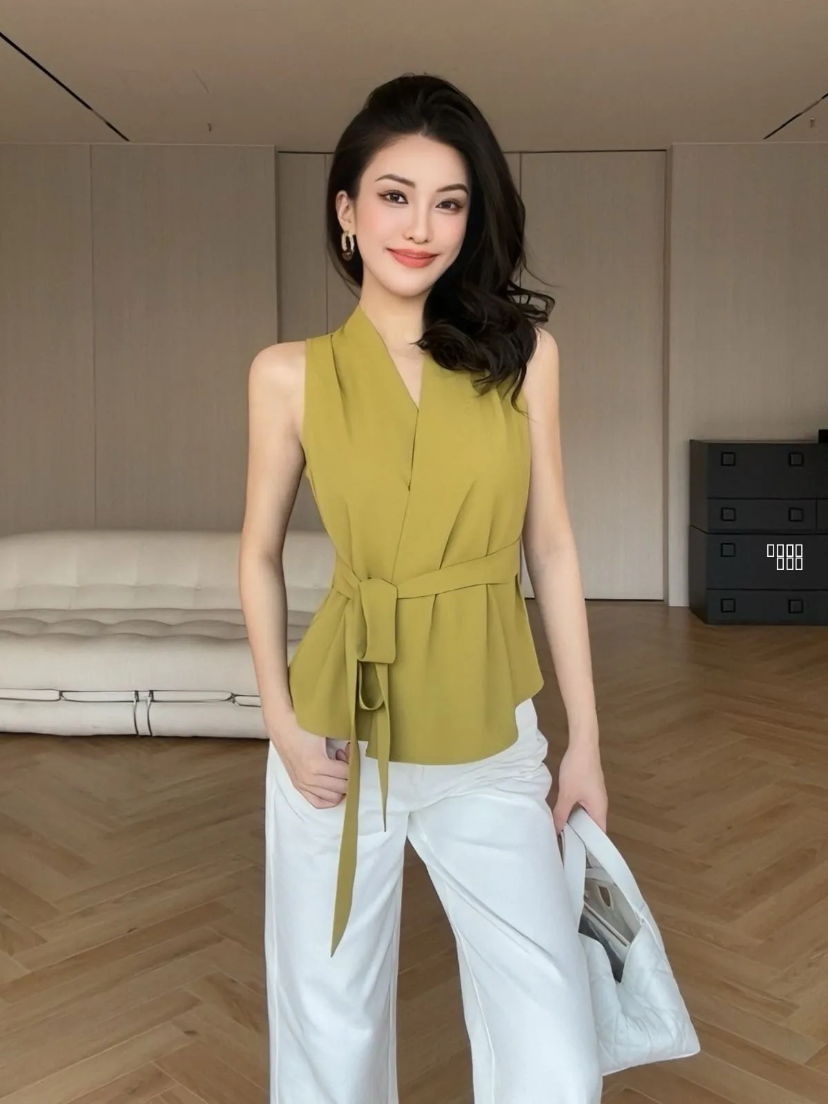 

Faionable JIJINQI Summer een Off-oulder Svel T-irt Women's High-End Versatile Sli Tie-Detail Top V-Ne o...