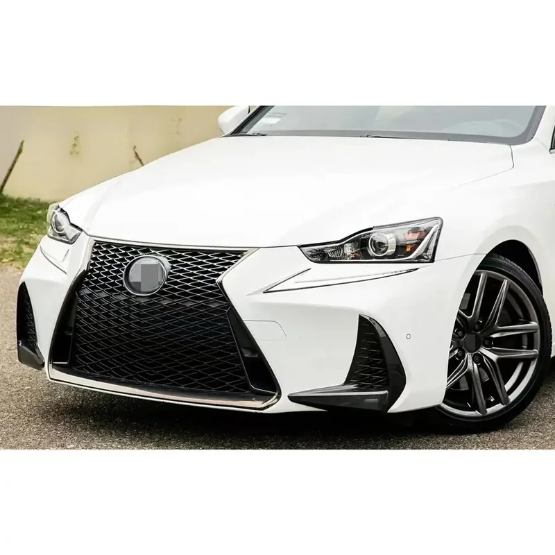 قطع غيار السيارات المعدلة لسيارة لكزس IS 2017 تتغير إلى طراز F-Sport يتضمن المصد الأمامي مع مصابيح أمامية لين واحدة #6