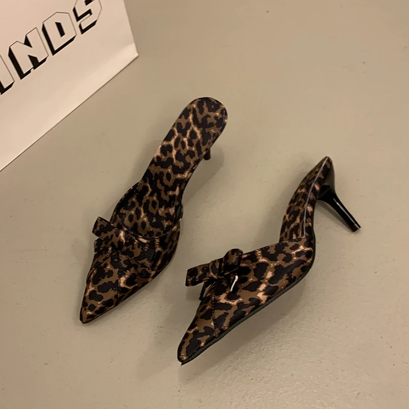 

2025 New Leopard Low Heels Casual Pointed Toe Slingback Shoes Women Summer Bow Ladies Office Shoes Talons Femme
