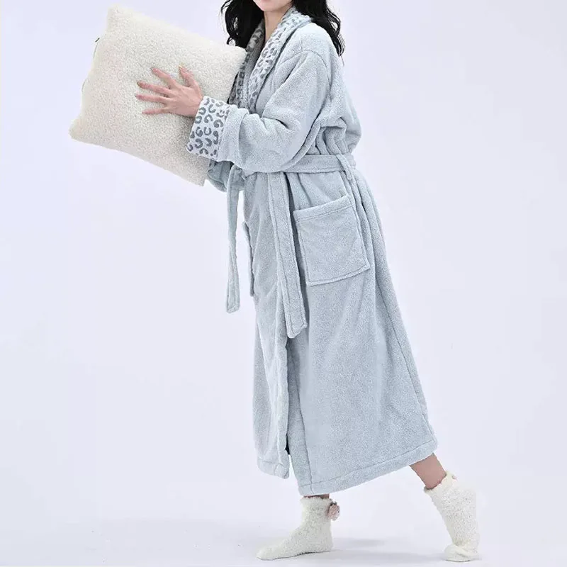 Winter New Warm Coral Fleece Robe Leopard Print Oversize Thicken Kimono Gown Bathrobe Flannel Soft Homewear Comfy Loose Negligee