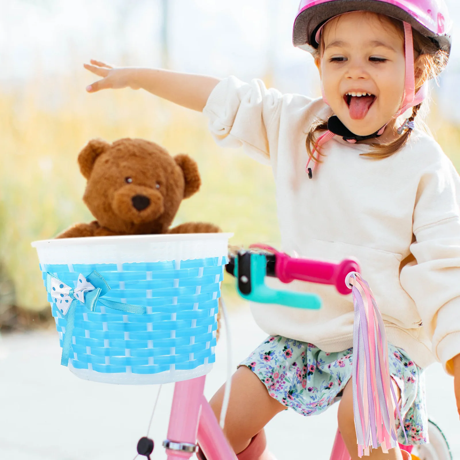 

4Pcs Bike Handlebar Streamers Durable Cloth Plastic Easy Install Fly Wind Fun Teenager Gift Bike Accessories Grips Tassel