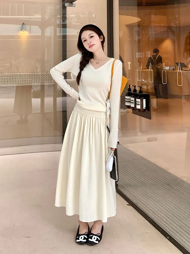 

Ele Soft Knitted V-Ne Long Sve Women's Sweater Autumn Winter Base irt A-Line Skirt Two-Piece Set Casual Sle