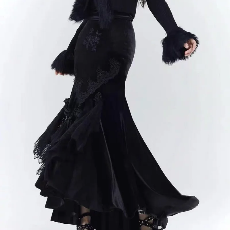 

New Fashion Irregular Split Velvet Skirt Women Autumn Winter 3D Flower Lace Splicing Trumpet Long Skirts Runway Party Jupe
