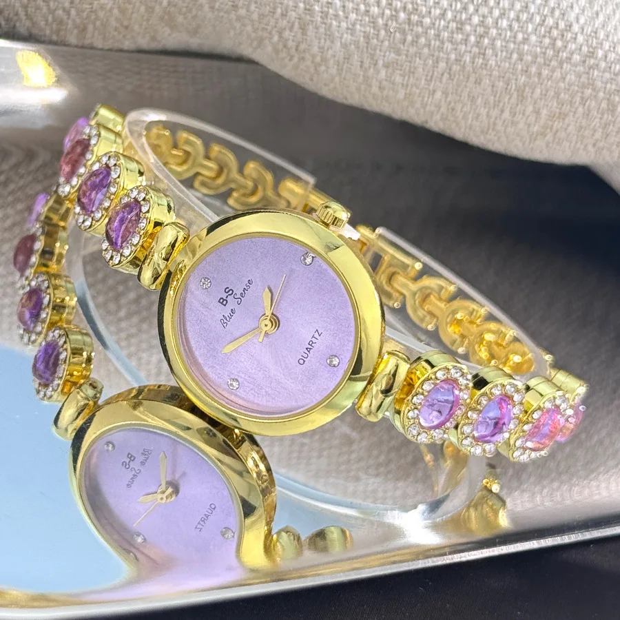 //**Luxury Women Watch Diamond Quartz Round Mirror Face Jewelry Small Dial