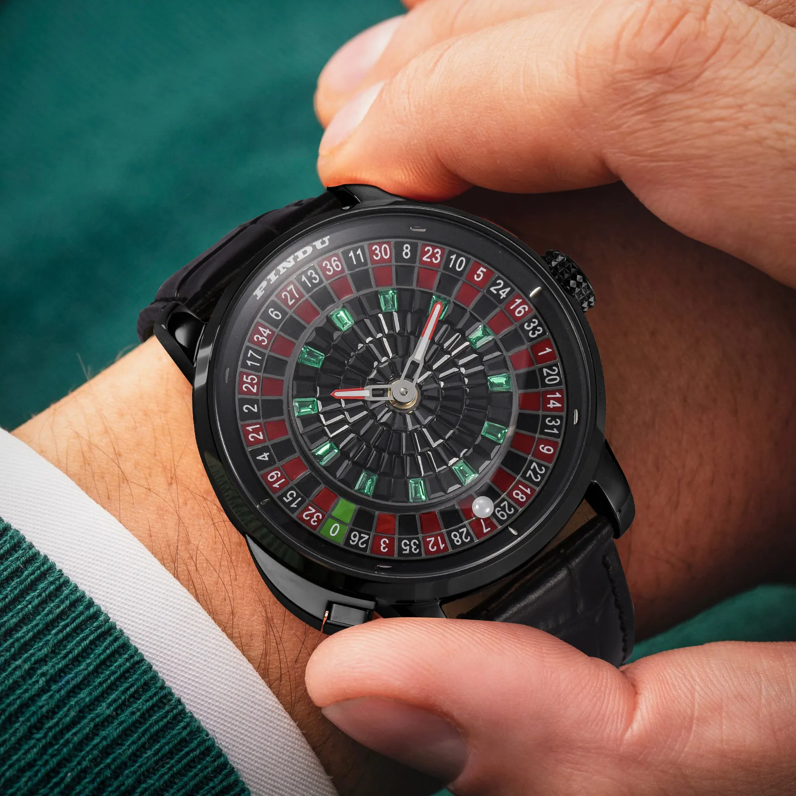 2025 PINDU تصميم جديد زر الدورية قذيفة سوداء ساعة ميكانيكية الرجال NH35 حركة الفولاذ المقاوم للصدأ TopLuxury ساعة أوتوماتيكية