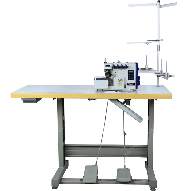 

747d computer direct drive four-wire overlock machine Industrial three-wire overlock machine integrated sewing machine